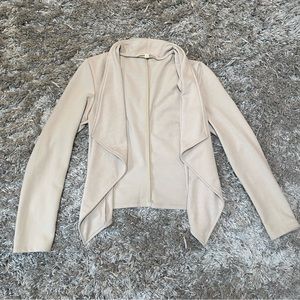 Soft cream blazer I Joah